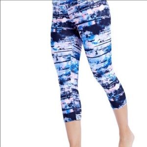 🔻Low Price🔻Yoga Capri Pants